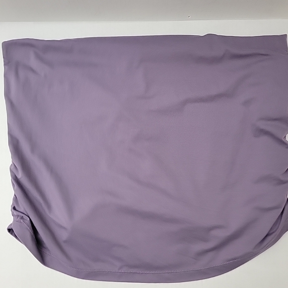 Gaiam Racer Back Yoga Tank Top. Purple. M. Ribbed on the sides - Picture 6 of 6